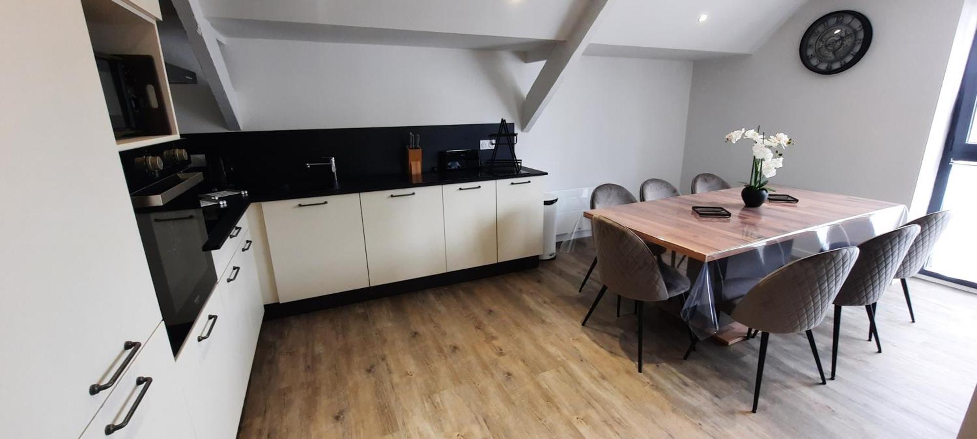 Les Appartements De La B Saint Benoit des Ondes Bagian luar foto