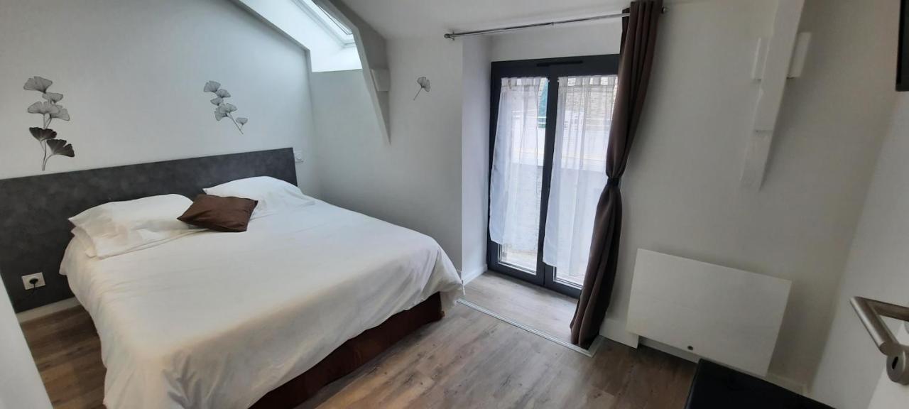 Les Appartements De La B Saint Benoit des Ondes Bagian luar foto