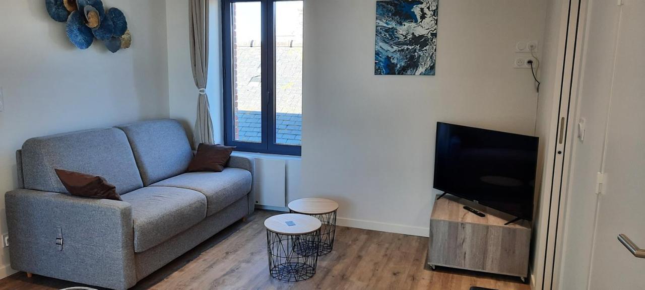 Les Appartements De La B Saint Benoit des Ondes Bagian luar foto