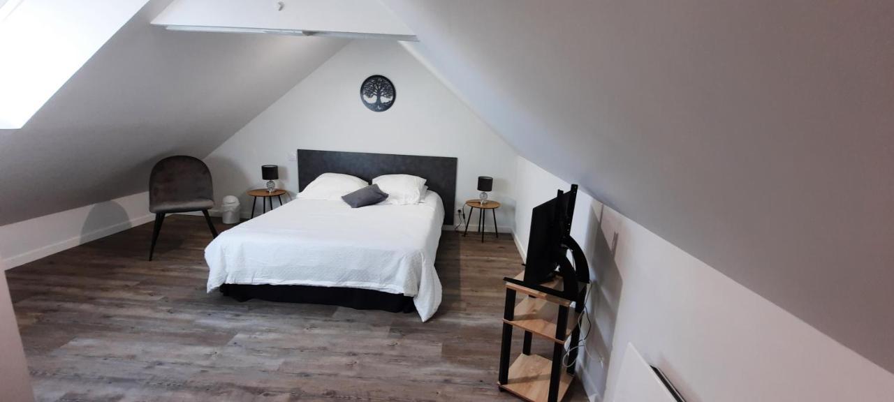 Les Appartements De La B Saint Benoit des Ondes Bagian luar foto